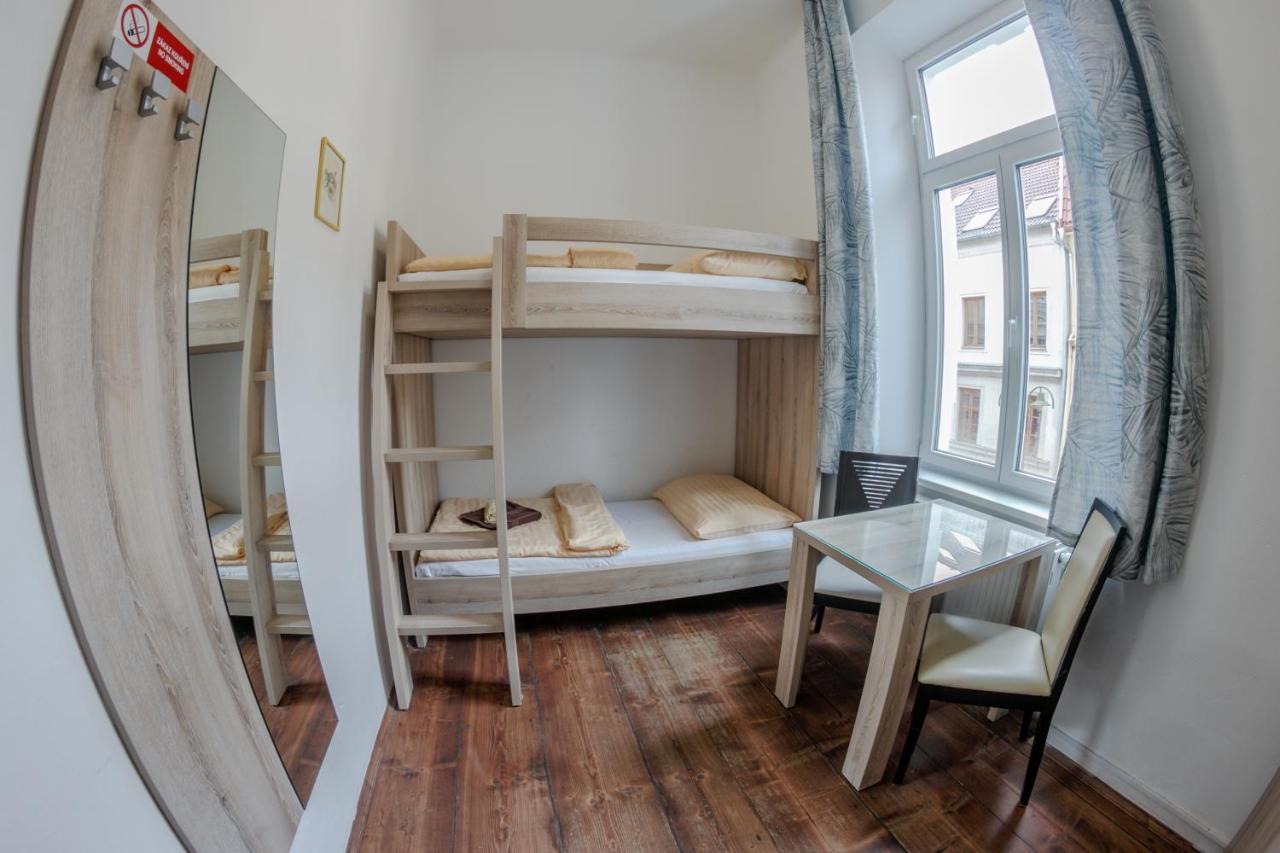 Cuba Bar & Hostel Чешка Будьовица Екстериор снимка